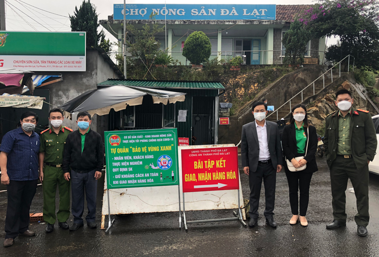 Đà Lạt: Tiếp tục xây dựng ''vùng xanh'' tại các chợ nông sản, hợp tác xã