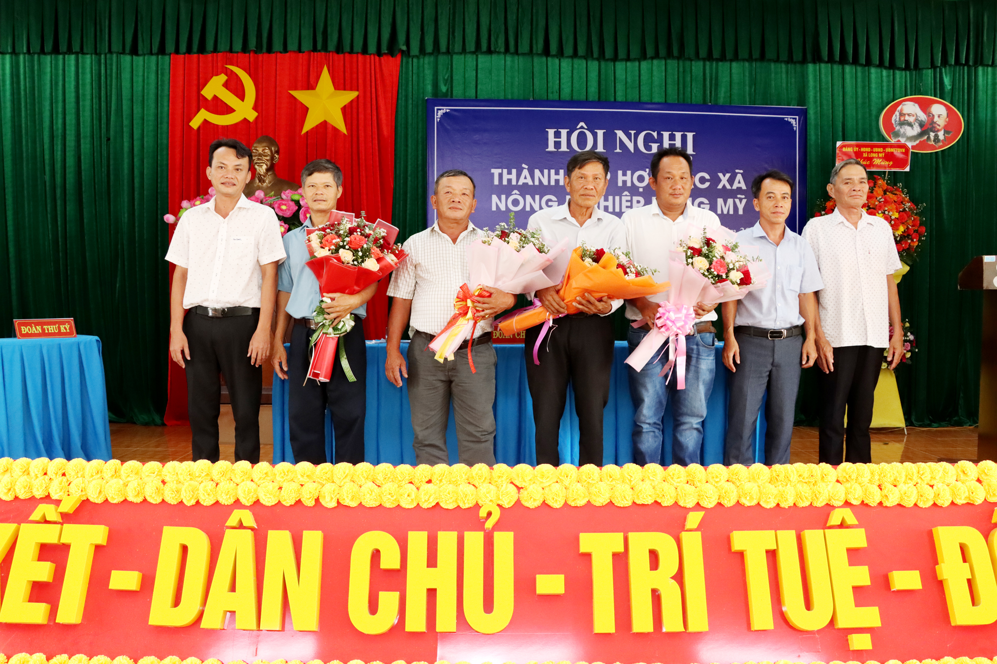 Hợp tác, nâng cao hiệu quả trong sản xuất nông nghiệp
