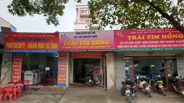 Người phụ nữ khuyết tật vượt khó trở thành Giám đốc