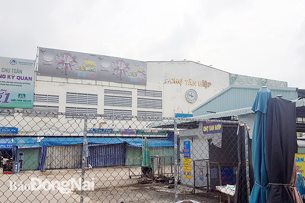 Chợ 'hậu giãn cách': Nơi mở, nơi chưa